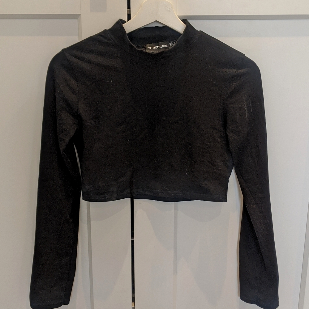 Pretty Little Thing cropped turtle neck